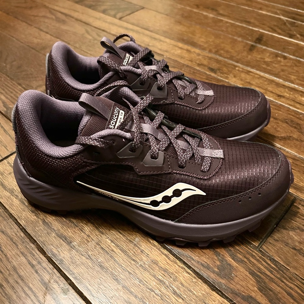 Saucony Aura Trail Sneakers
